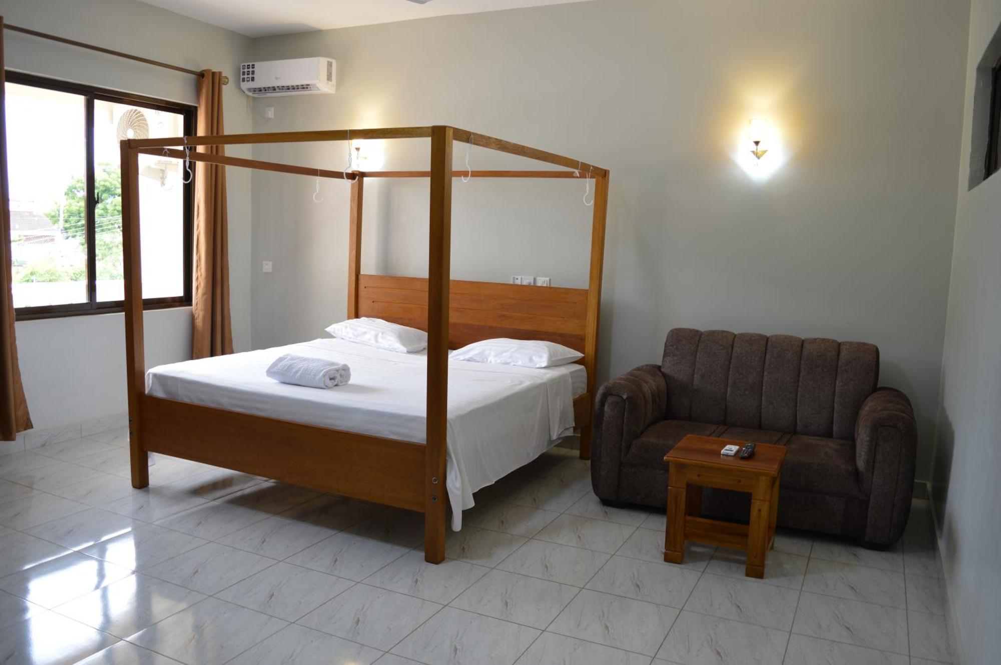 Hotel Tiffany Mombasa Eksteriør billede